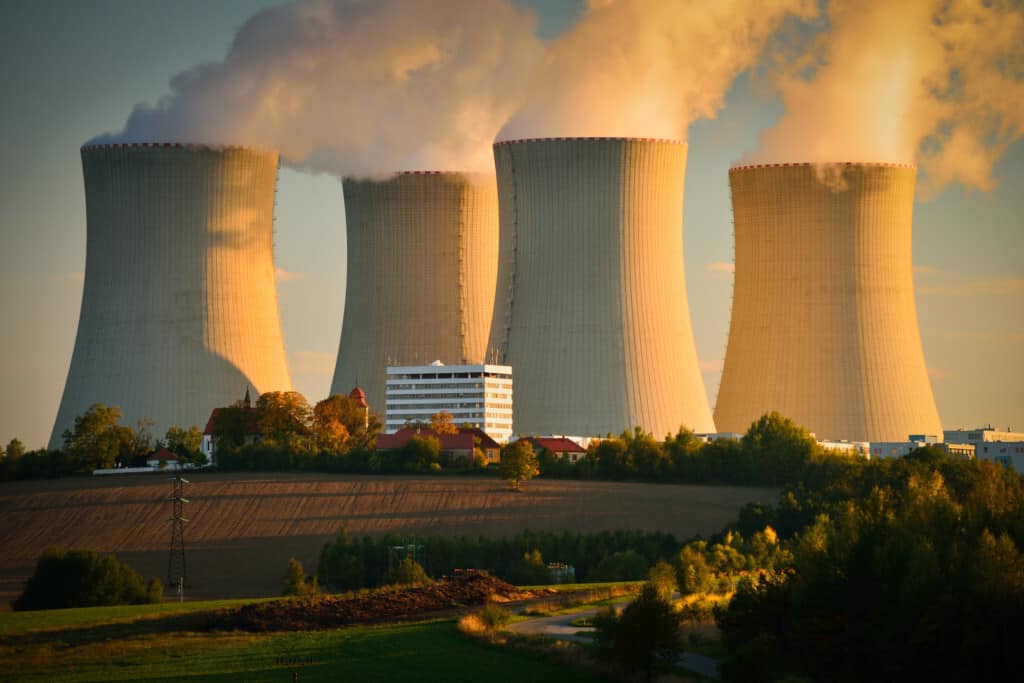 Washington intensifies nuclear energy competition against Russia and China